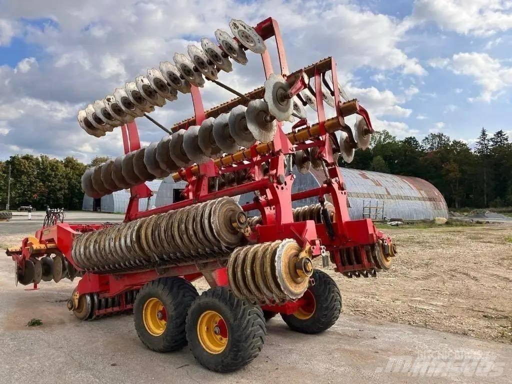 Väderstad Carrier820 Tallerkenharver