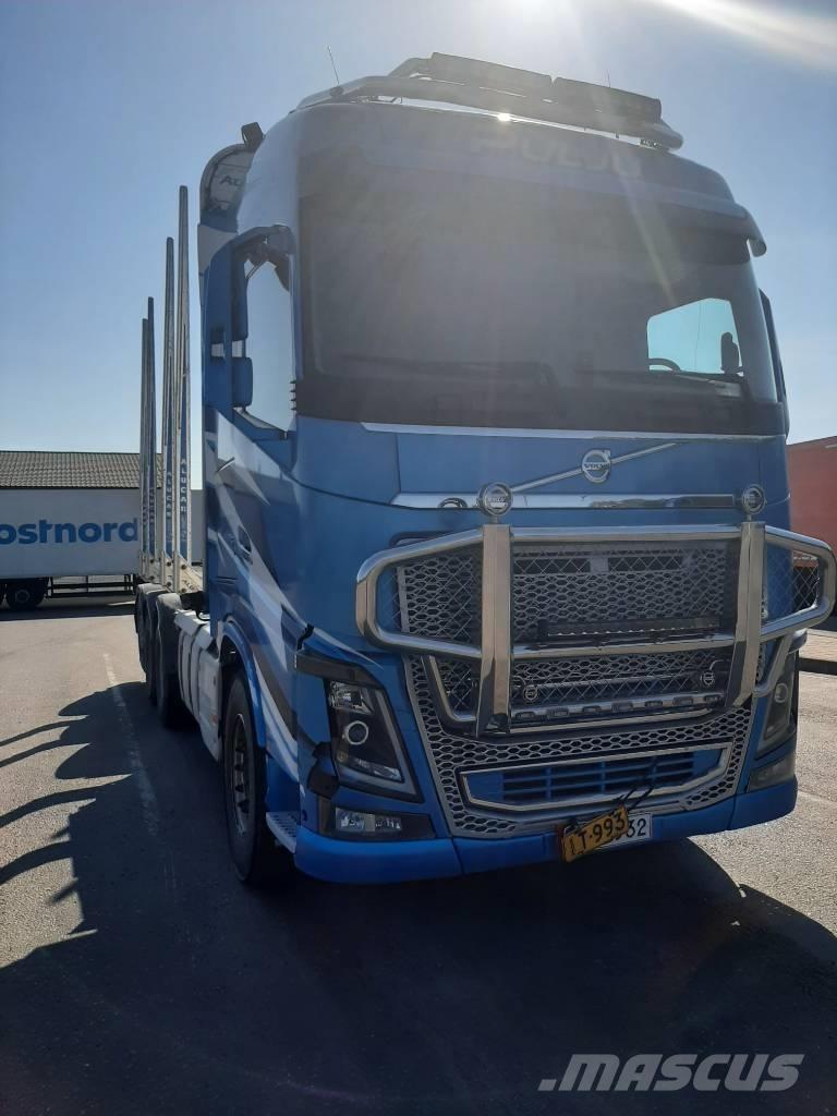 Volvo FH 16 Tømmertransport