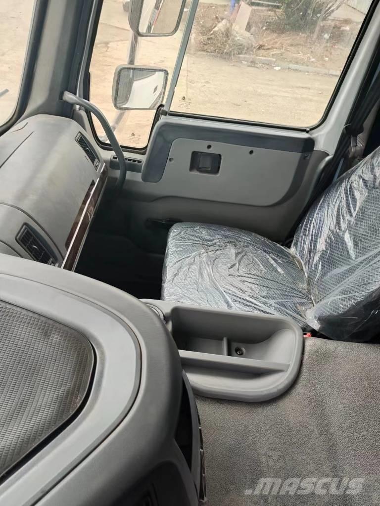 Howo 371 6x4 Lastbiler med tip