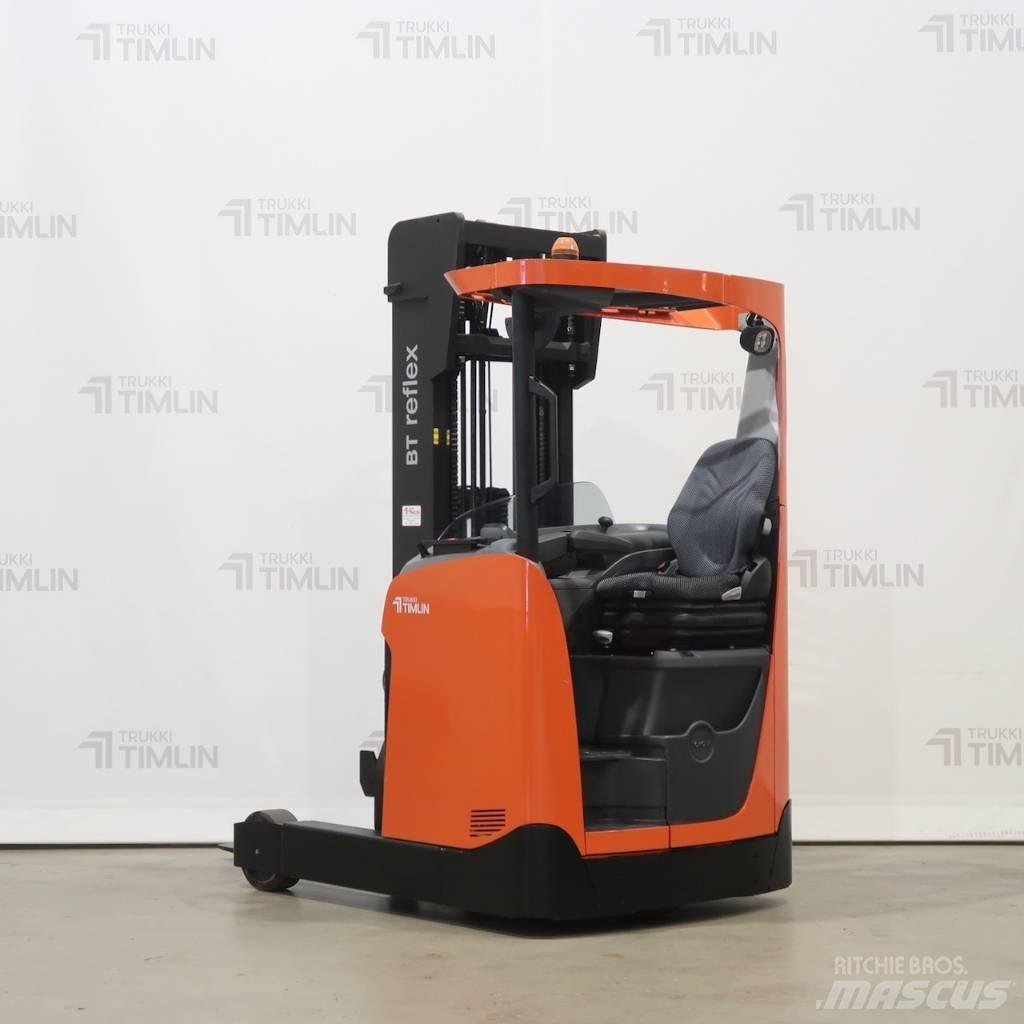 BT RRE160H Reachtruck