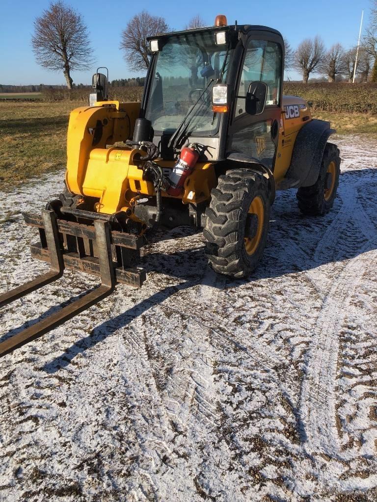 JCB 524-50 Teleskoplæssere til landbrug