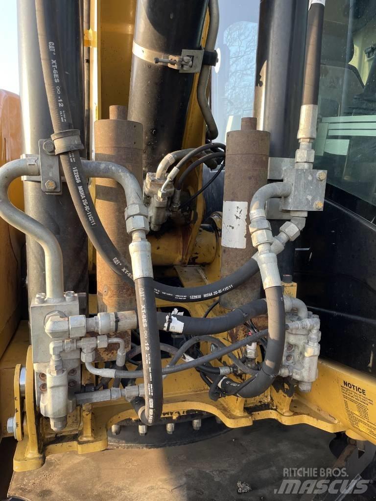 CAT M 313 D Gravemaskiner på hjul