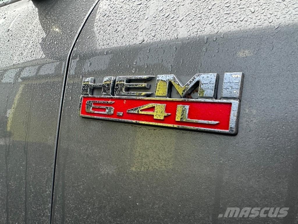 RAM 2500 Tradesman Pickup/Sideaflæsning