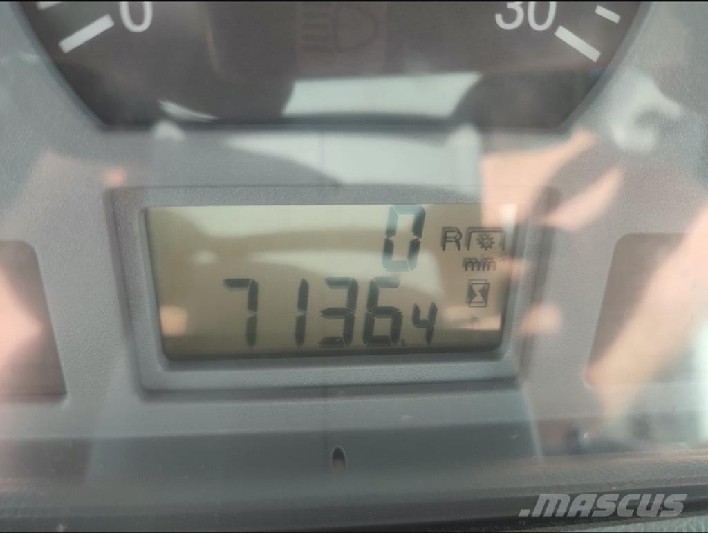 Valtra N 101 Traktorer