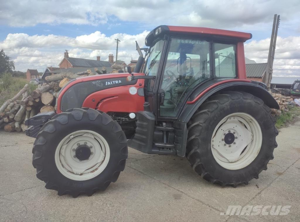 Valtra N 101 Traktorer