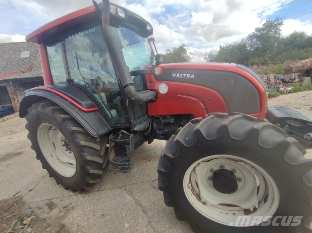Valtra N 101 Traktorer