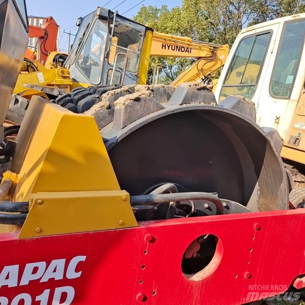 Dynapac CA 301 D Enkelt tromle
