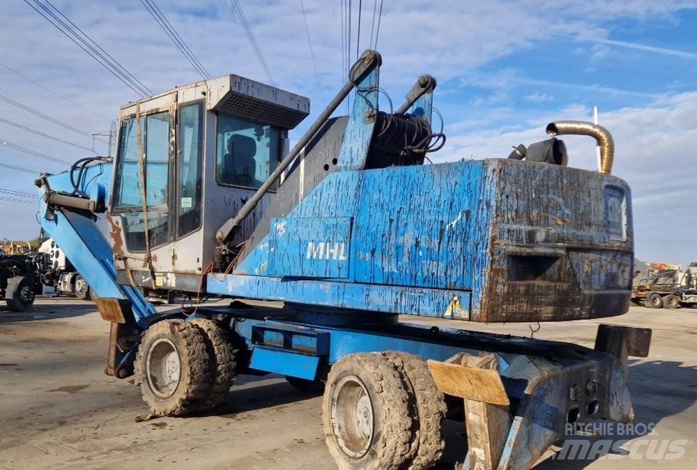 Fuchs 331 Materialehåndteringsmaskiner