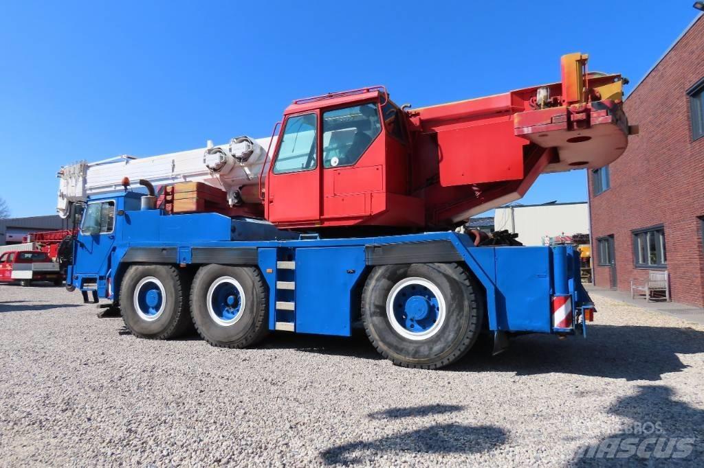 Liebherr LTM 1050-1 Kraner til alt terræn