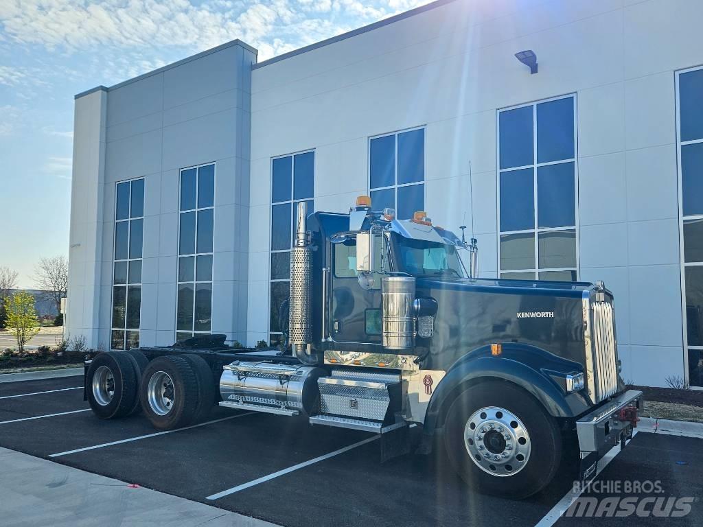 Kenworth W900 Trækkere