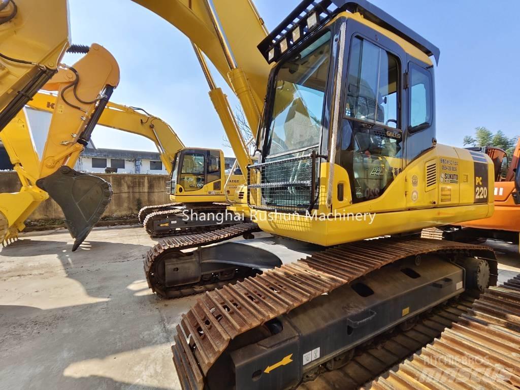 Komatsu PC220-7 Gravemaskiner på larvebånd