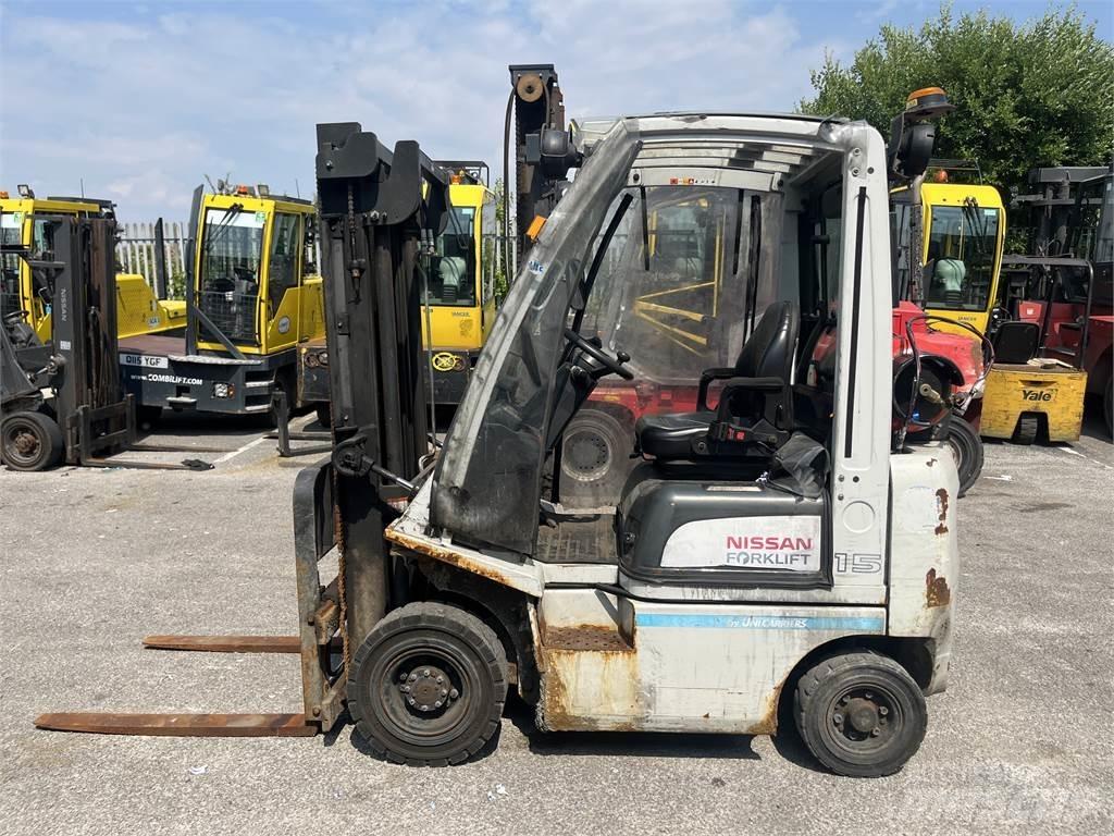 Nissan P1D1A15LQ LPG gaffeltrucks