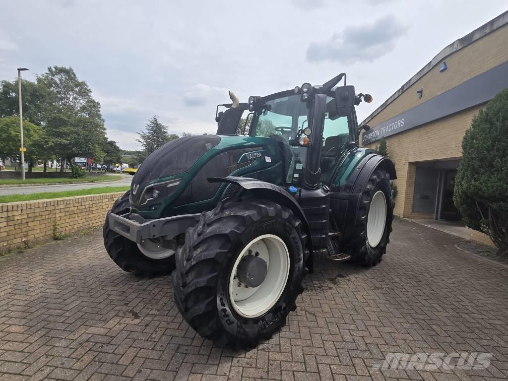 Valtra T 174 Traktorer