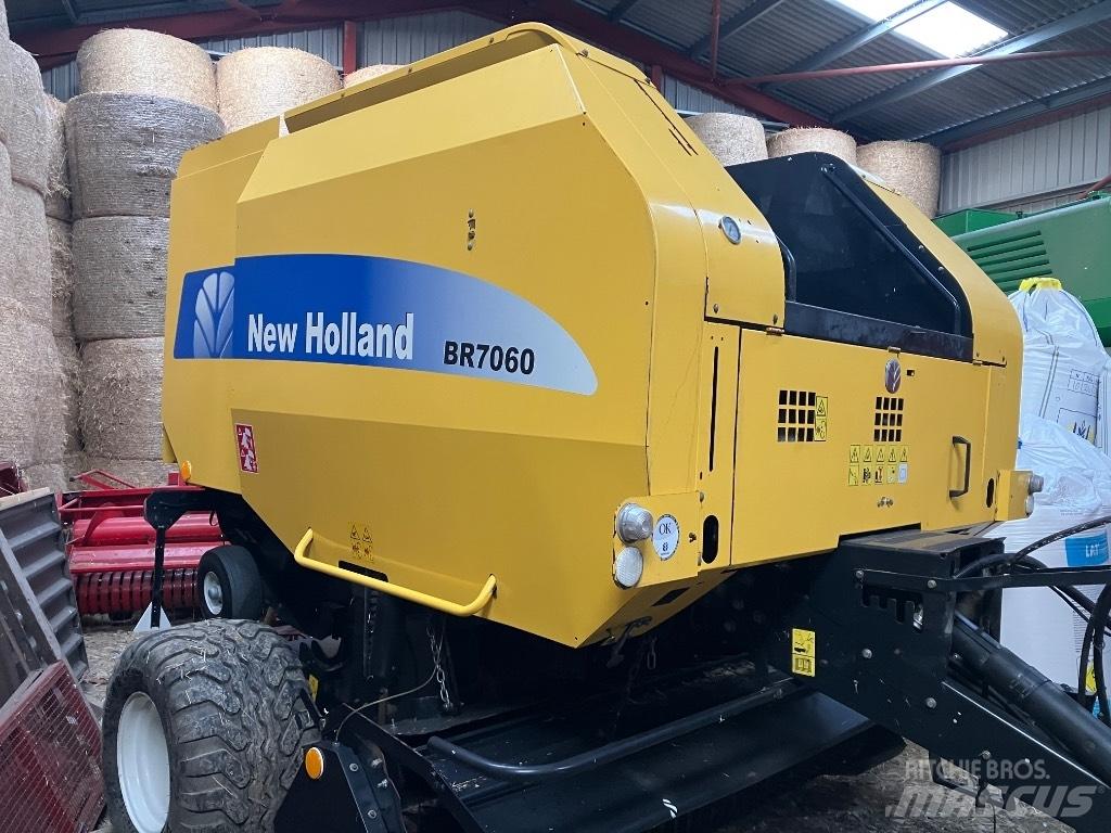 New Holland BR 7060 Rundballe-pressere