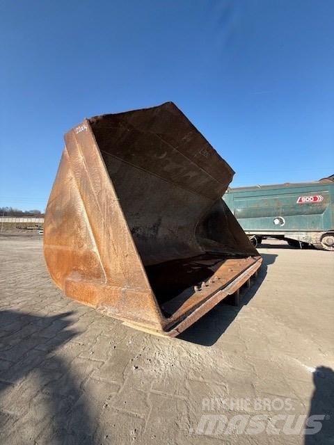 Doosan DL 400 Skovle