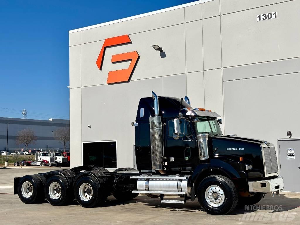 Western Star 4900 FA Trækkere