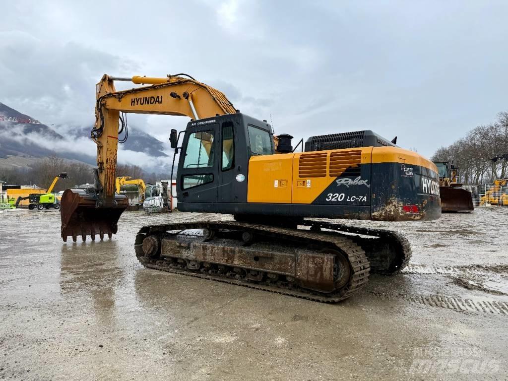 Hyundai R320LC-7A Gravemaskiner på larvebånd