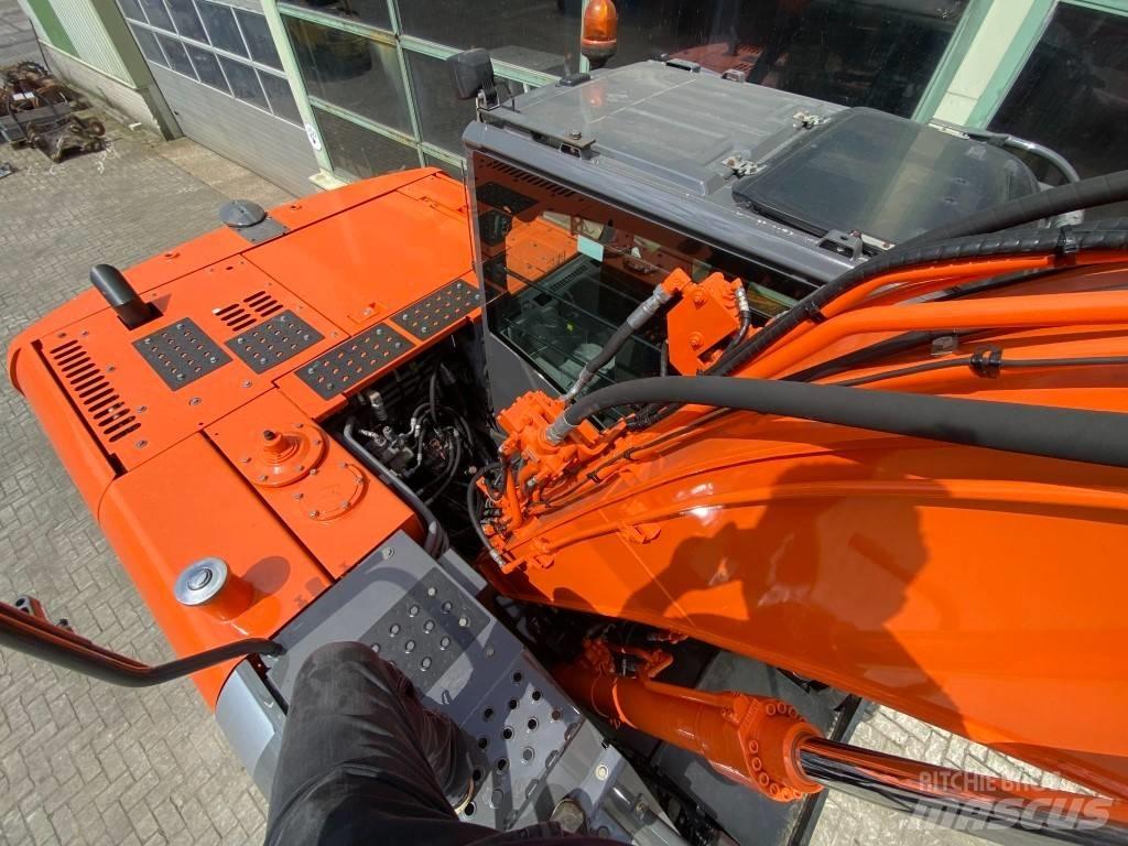 Hitachi ZX 140 W-3 Gravemaskiner på hjul