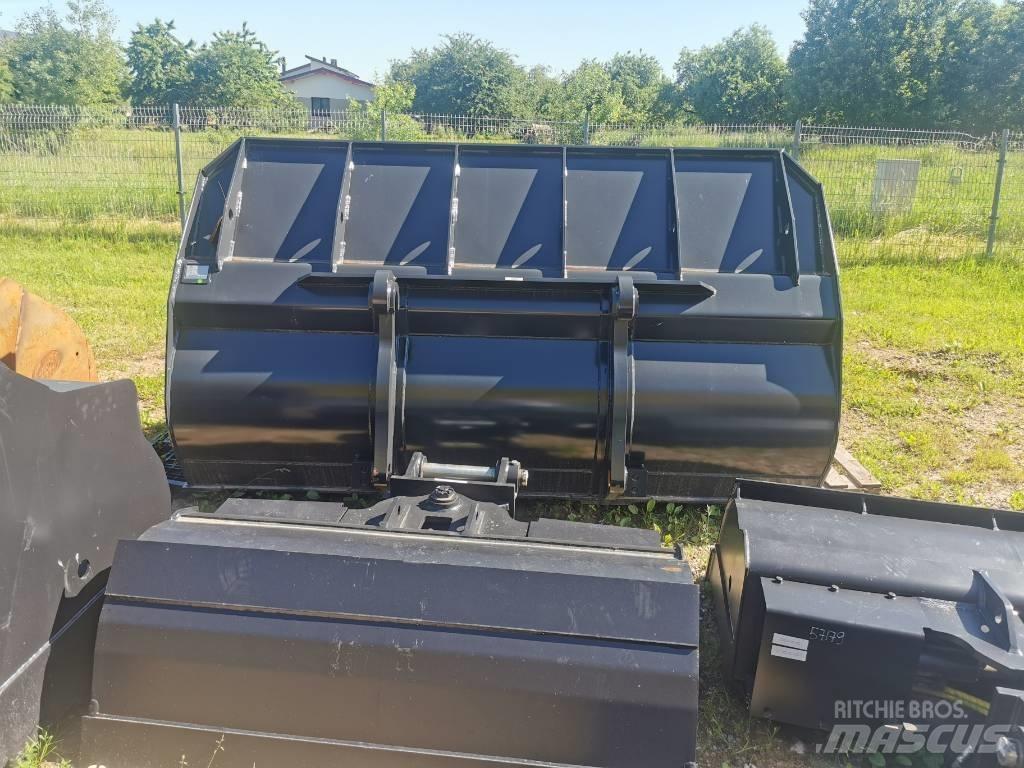 Komatsu WA470 Skovle