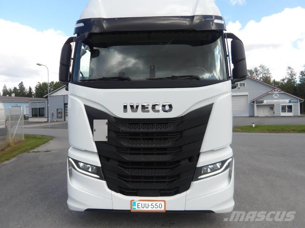Iveco AS 440 STX Trækkere