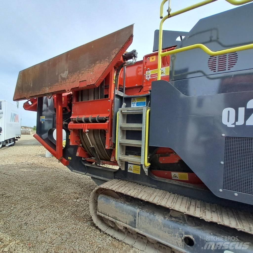 Sandvik QJ241 Mobile knusere