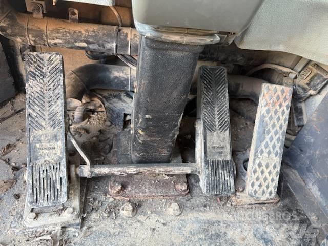 Doosan DL 400 Læssemaskiner på hjul