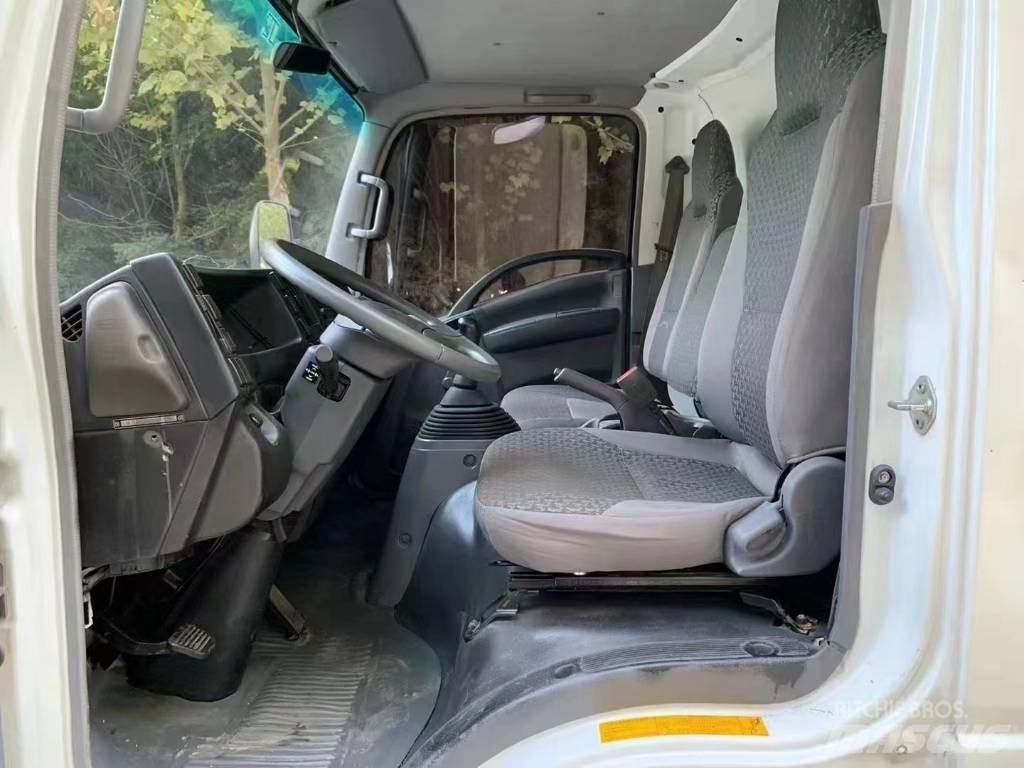 Isuzu ELF Forsvar/Miljø