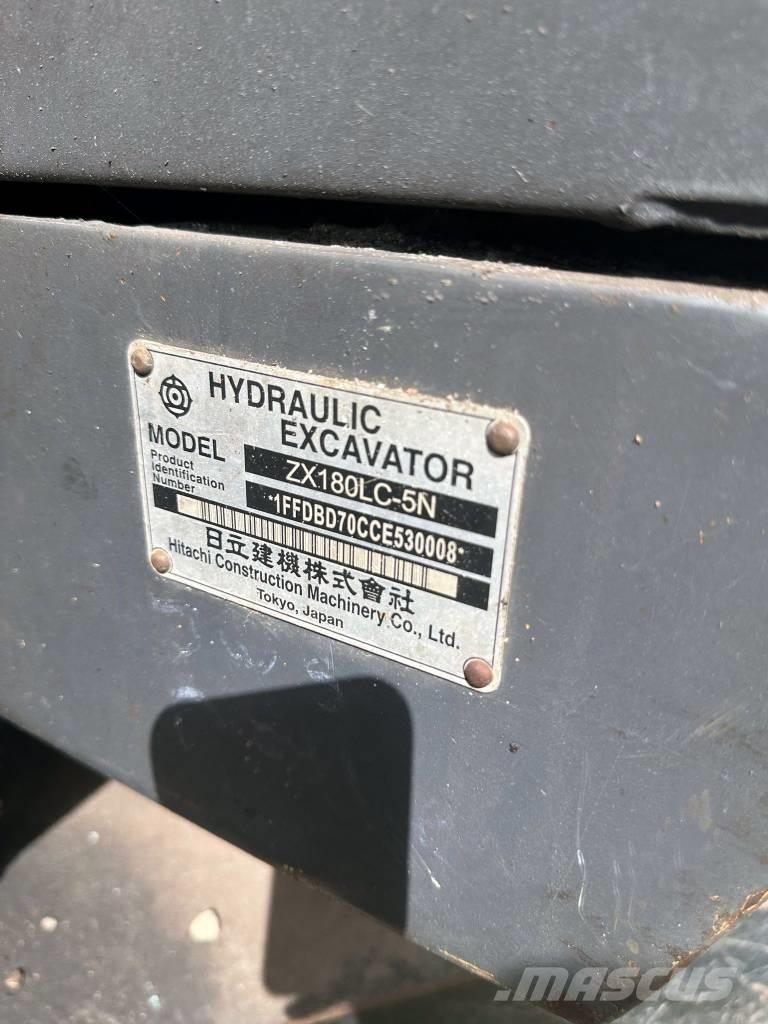 Hitachi ZX 180 LC Gravemaskiner på larvebånd