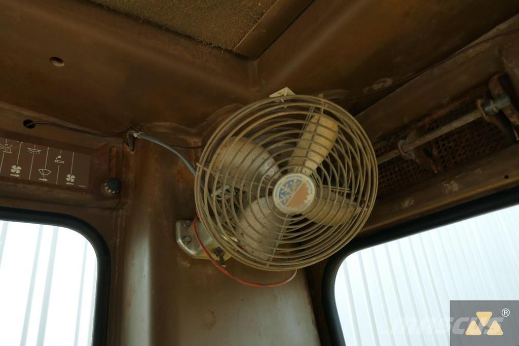 CAT 12G Vejhøvle / Gradere