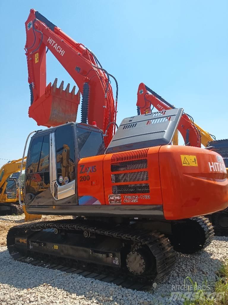 Hitachi ZX 200 Midi-gravemaskiner 7t - 12t