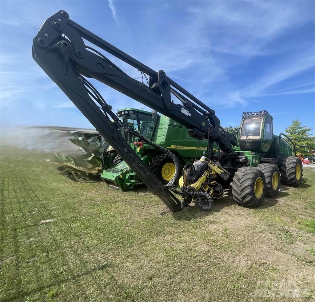John Deere 1270 E Skovningsmaskiner