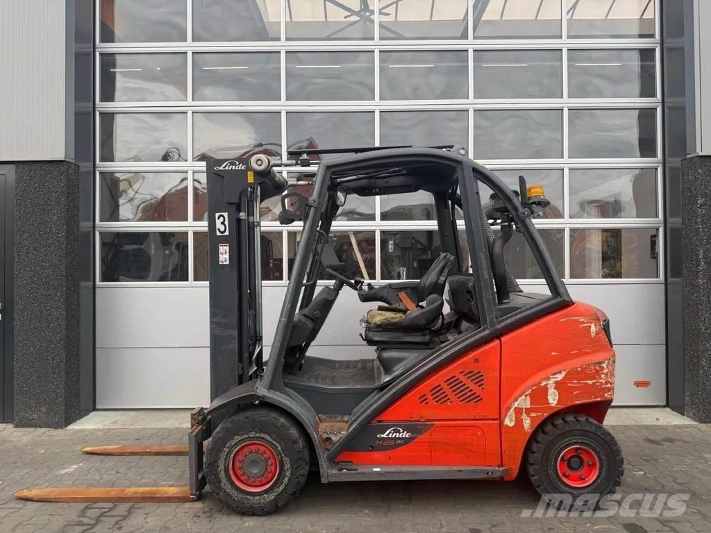 Linde H25D Gaffeltrucks - andre