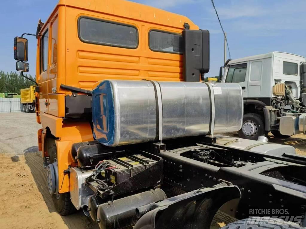 Shacman F3000 6X4 Trækkere