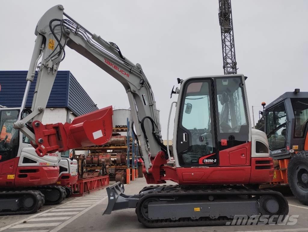 Takeuchi TB 250 2 Minigravemaskiner