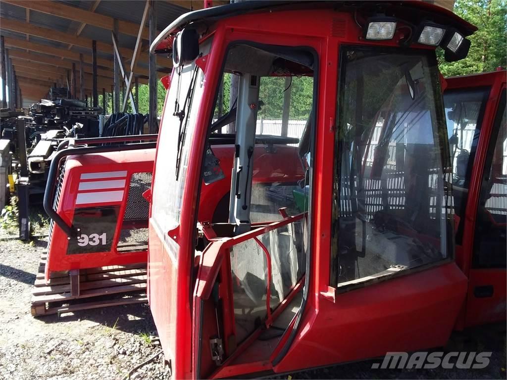 Komatsu 875 Kabiner og interiør