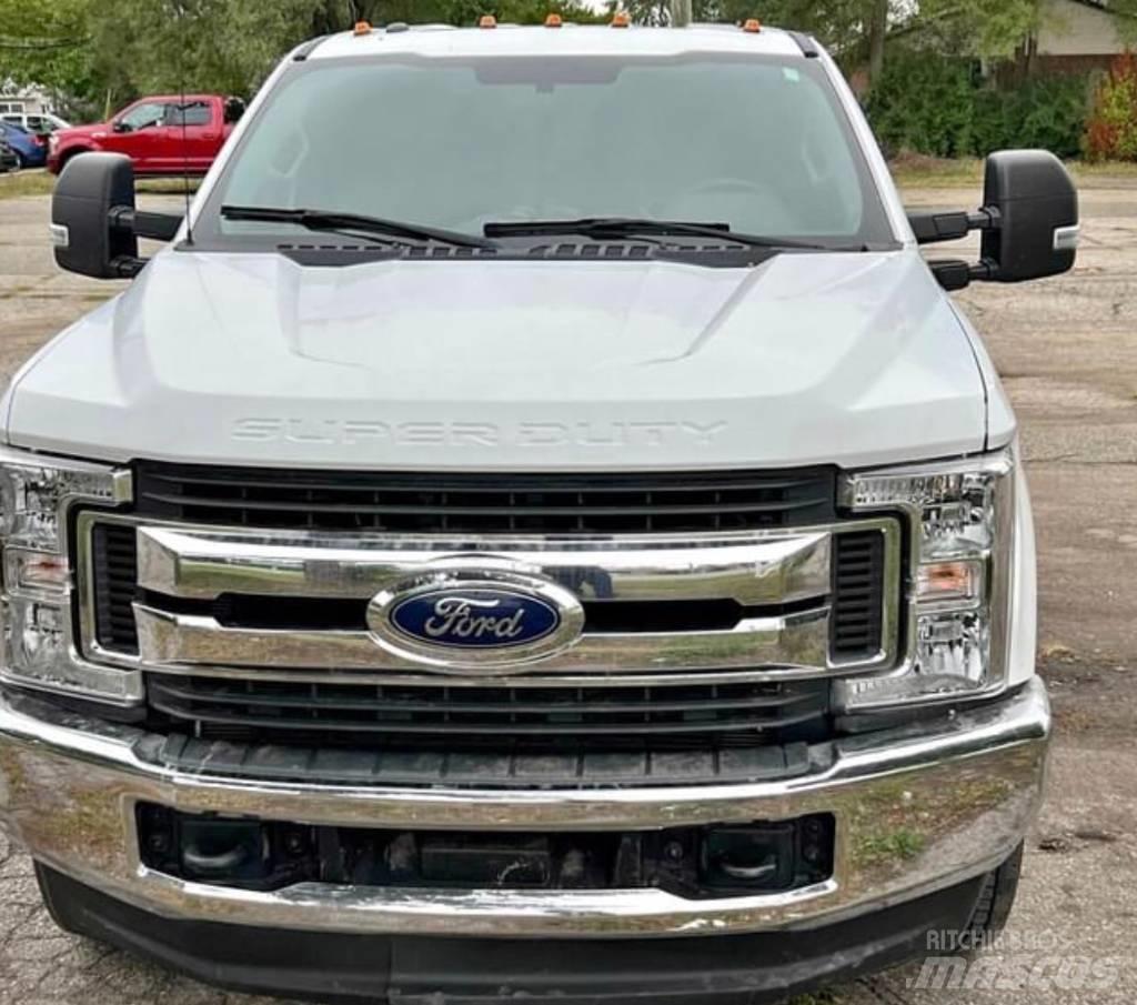 Ford F 350 XLT Andre lastbiler