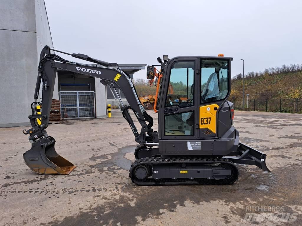 Volvo EC 37 F Minigravemaskiner