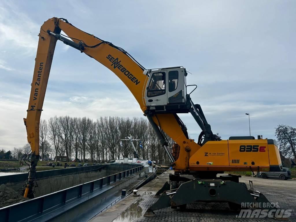 Sennebogen 835 Materialehåndteringsmaskiner