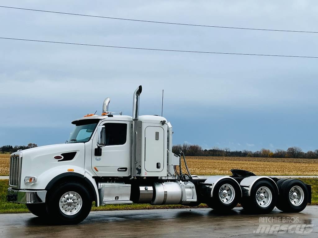 Peterbilt 567 Trækkere