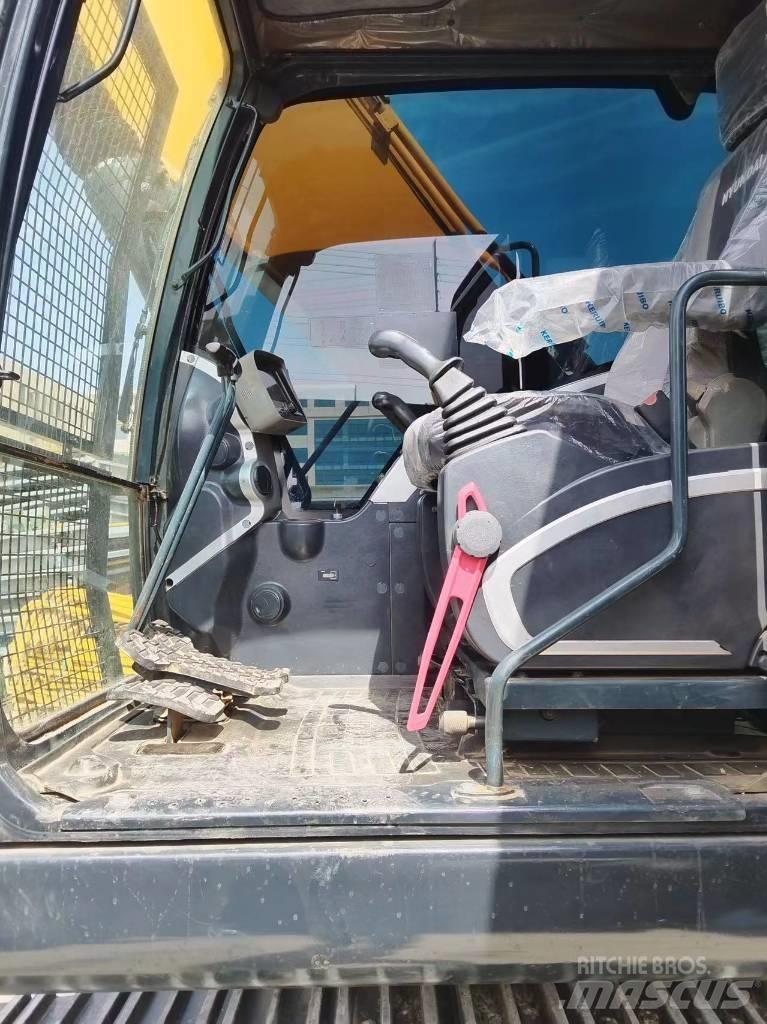 Hyundai R220LC-9S Gravemaskiner på larvebånd