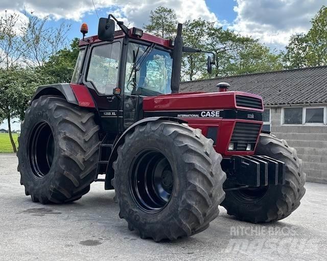 Case IH 1255 XL Traktorer