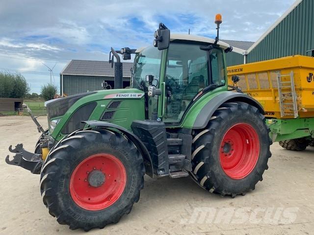 Fendt 516 Traktorer