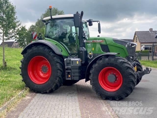 Fendt 728 Profi+ Traktorer