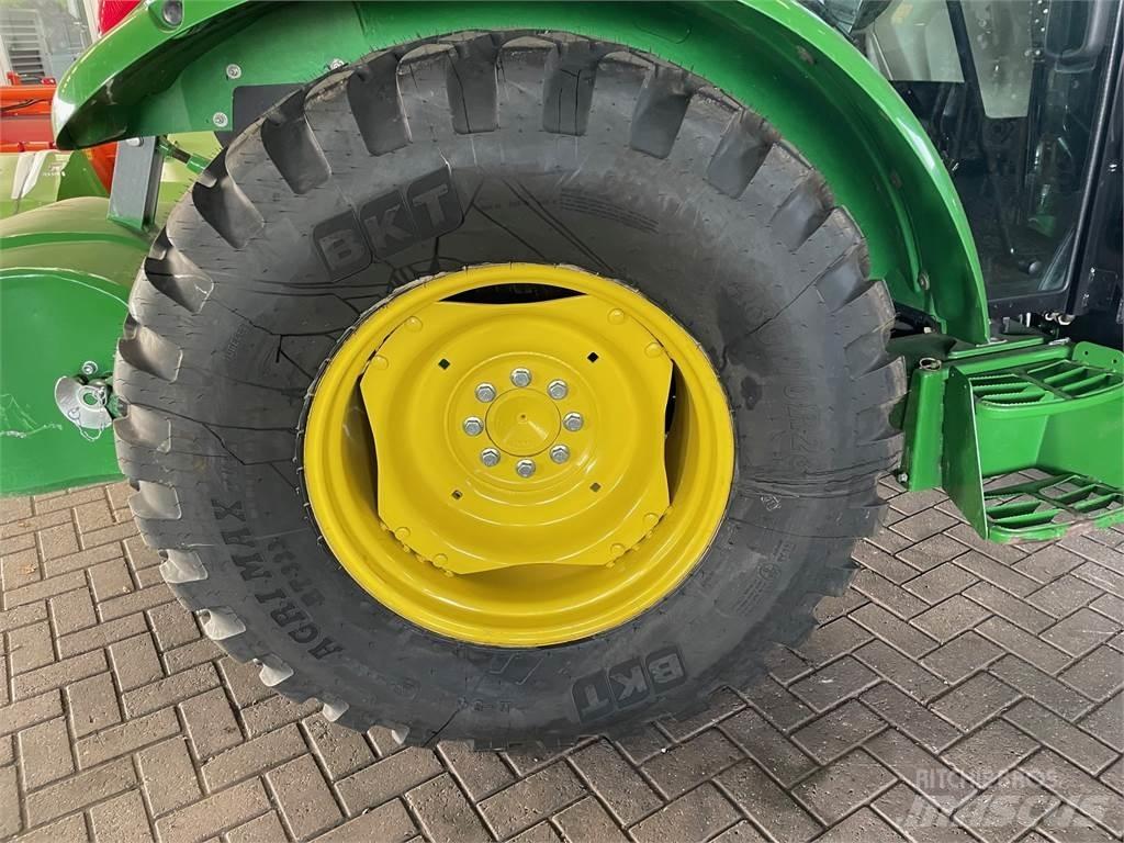 John Deere 5058 Traktorer
