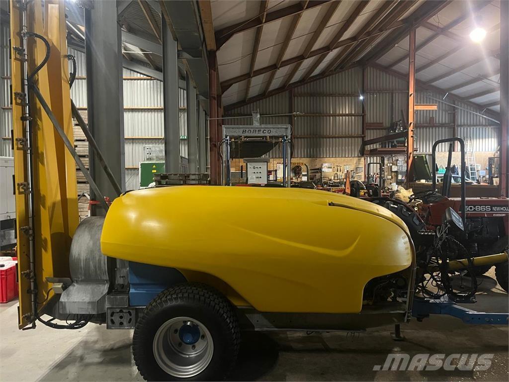  KWH Mistral 1500 Trailersprøjter