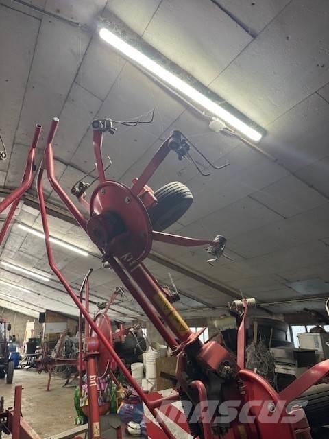 Lely Lotus 675 River og høvendere
