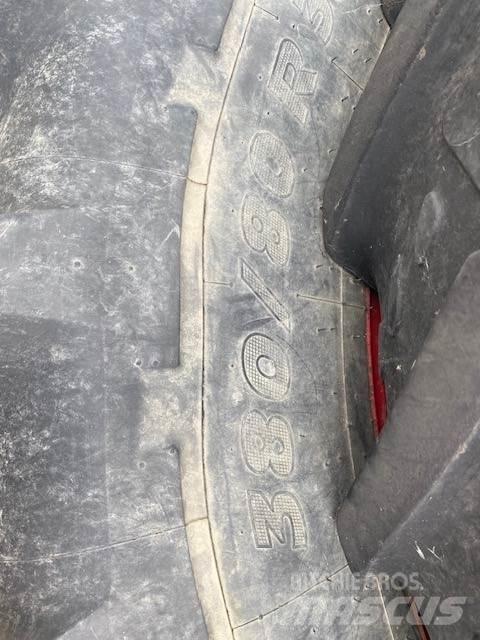 Michelin 380/80R38 Hjul, Dæk og Fælge