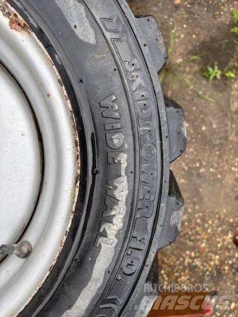  Set BKT 27x8.50-15 Hjul, Dæk og Fælge