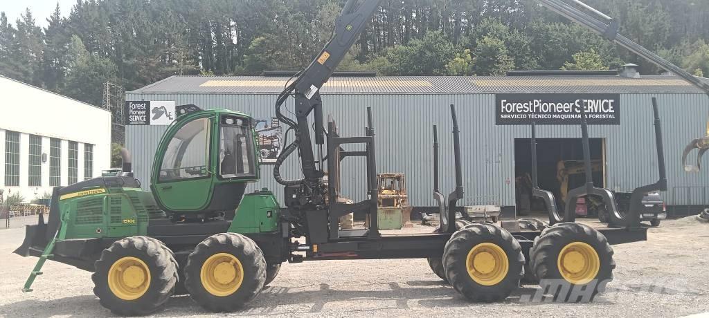 John Deere 1510 E Udkørselsmaskiner