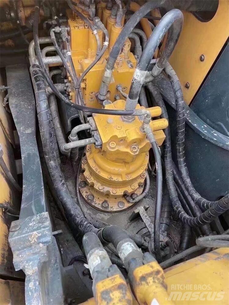 Hyundai R215VS Gravemaskiner på hjul